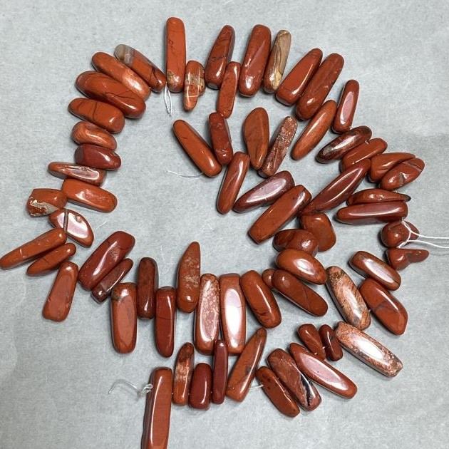 Red Jasper Chip Bead Thread, Needle-Shaped, 20x8 mm, 39 cm long