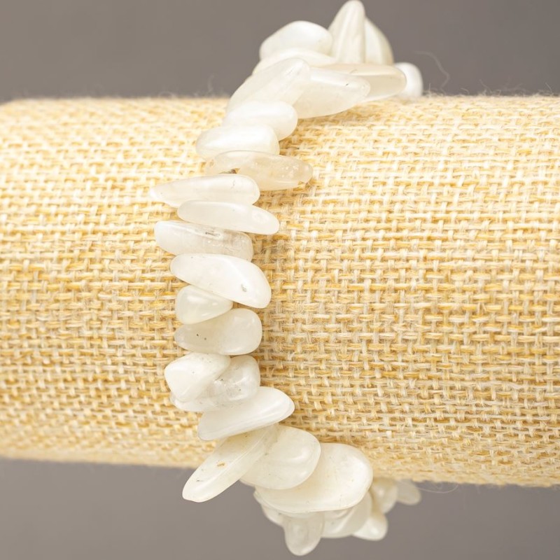 Aventurine natural stone bracelet, 'Needle' chip on an elastic cord, diameter 11-23×3-6(±)mm, length 18 cm