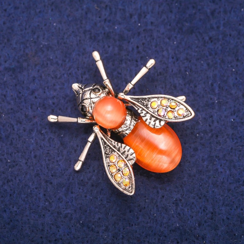 Butterfly Brooch with Orange Cat's Eye and Crystals 33x34mm, Gold-Tone Metal