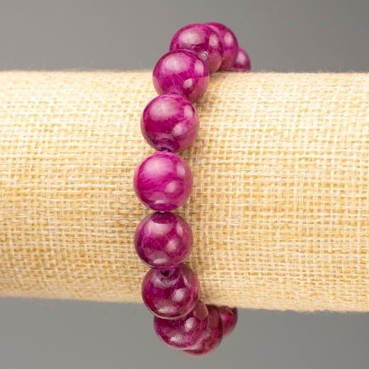 Elastic bracelet with dyed quartz (acrylic) raspberry, smooth beads, 12.5 mm diameter, length 18 cm +/-