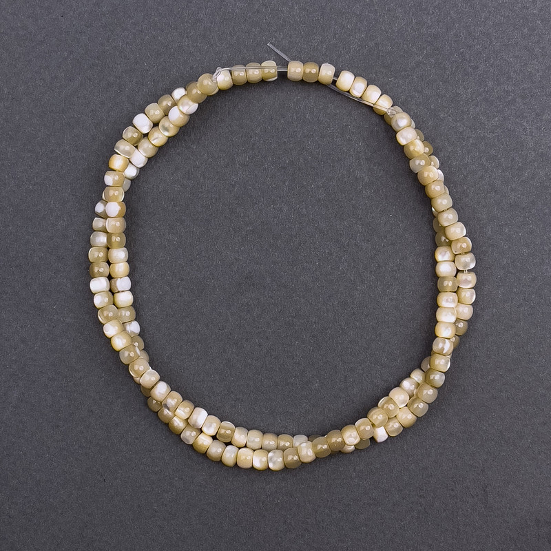 Mother-of-Pearl Beads Beige Smooth Rondelle, 4x3 mm diameter+-, 40 cm length+- on thread