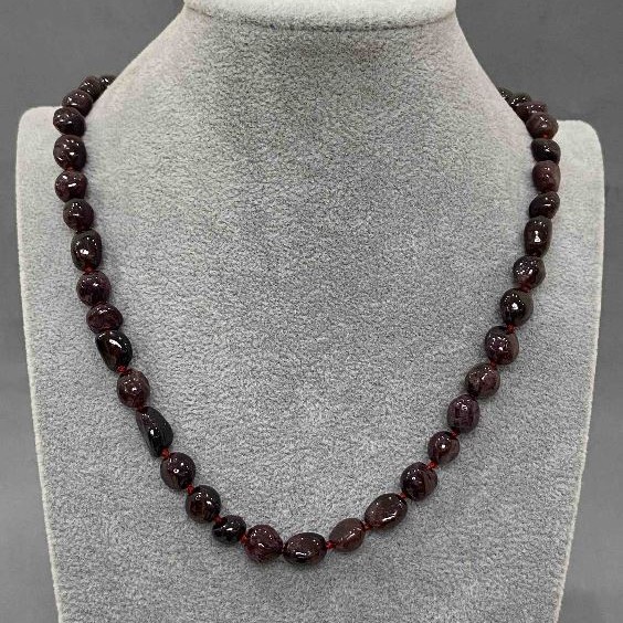Faceted garnet necklace made of natural stones, bead diameter about 9-12×8-8 mm, 5 mm ±, length 50 cm ± with clasp