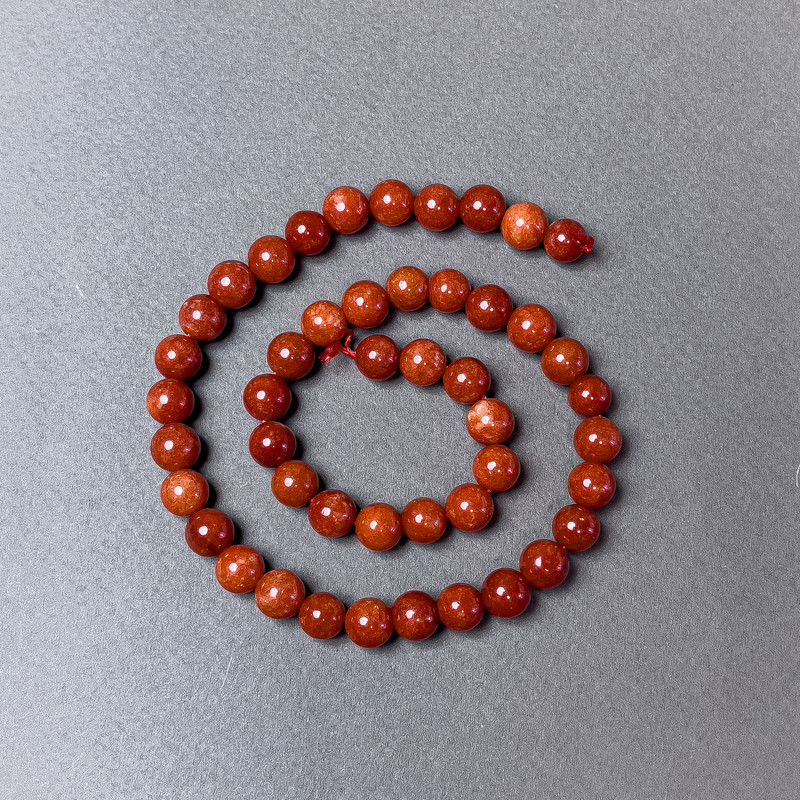 Red Jasper Beads (polished) smooth spheres, diameter 8.5 mm, length 39 cm on thread