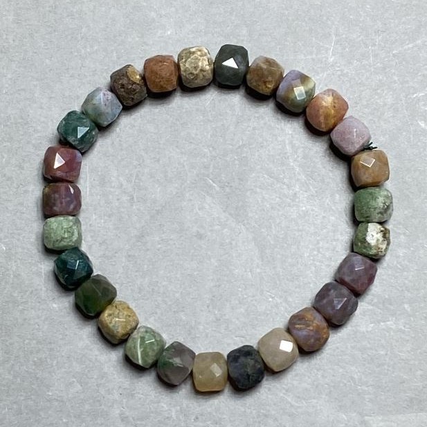 Bracelet with Green Jasper, natural stone, faceted cube beads, 7 mm diameter, 18 cm length (stretch)