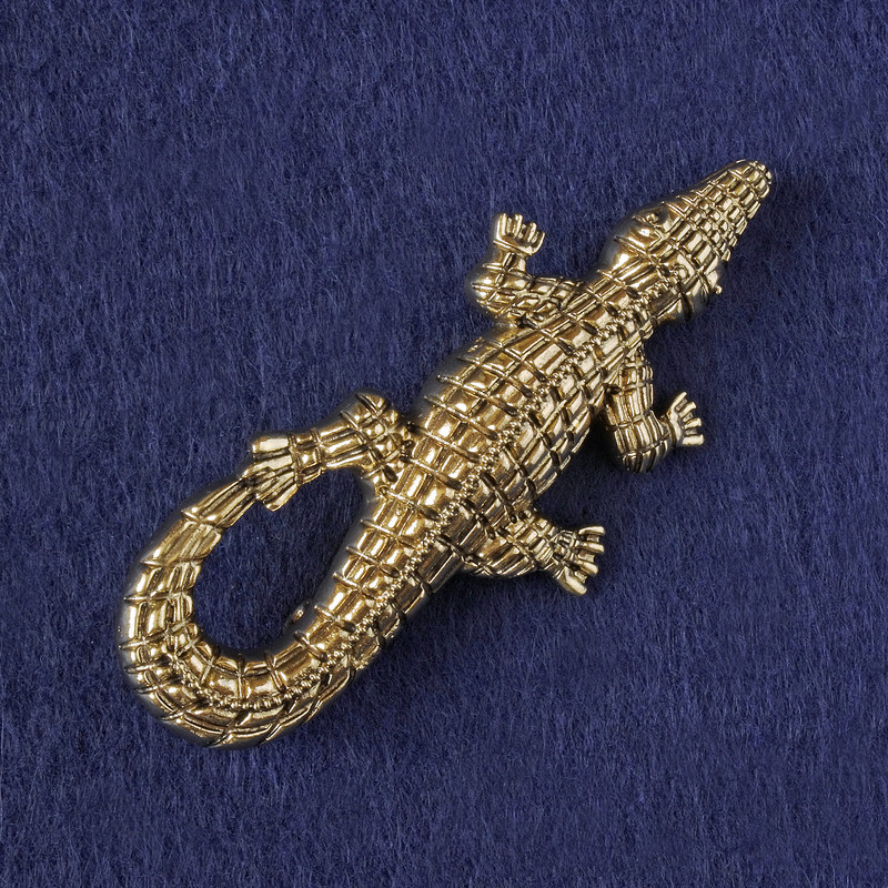 Crocodile Gold-Toned Metal Brooch-Pendant 73x33mm+