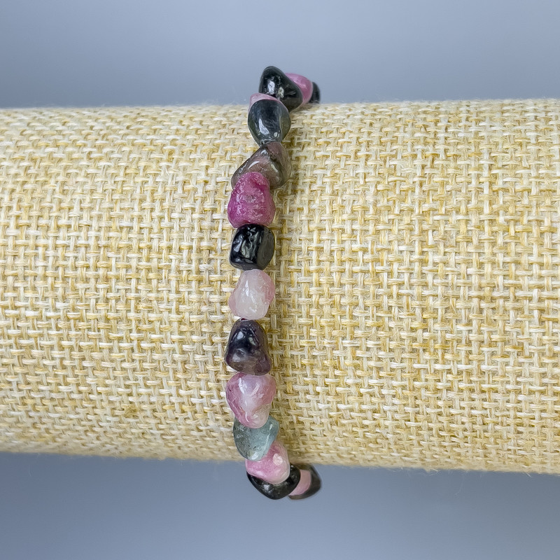 Tourmaline Tumbled-Stone Bracelet, 6-8×6 mm, 18 cm long, stretch bracelet