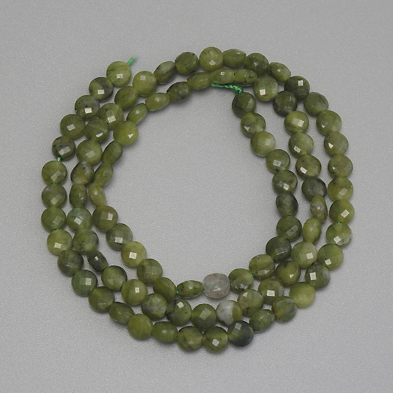 Jadeite Beads, Faceted Coin-Shaped, 4mm Diameter, 39 cm Length on Thread