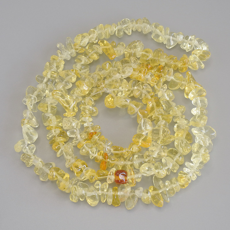Citrine Chip Beads, diameter 6-11×2-4 mm, 5 mm ±, length 80 cm ± on beading thread