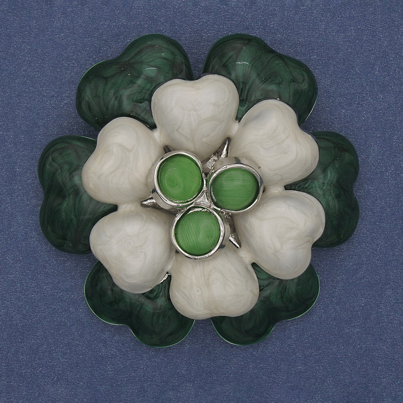 Brooch 'Flower' green and beige enamel beads Cat's Eye golden metal 61mm+