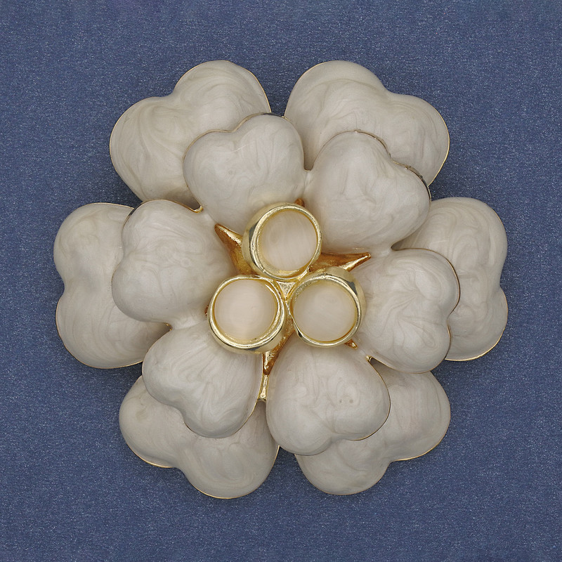 Beige Flower Brooch with Enamel, Cat's Eye Beads, Gold-Tone Metal, 61mm+