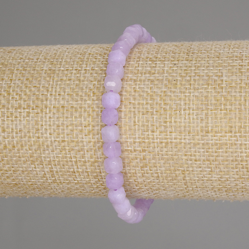 Lavender Amethyst Bracelet with Faceted Cubes, 5×5 mm Beads, 18 cm Length ± Stretch