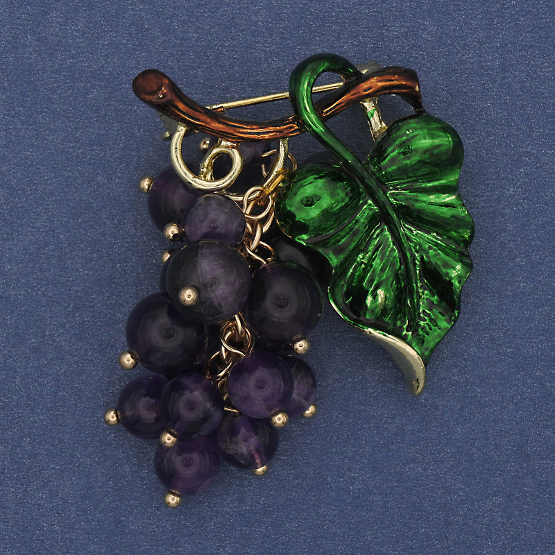 Grapes Brooch-Pendant with Amethyst Beads and Green Enamel, Gold-Tone Metal 36x40mm