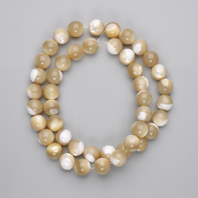 Beige Pearl Beads, Smooth Round Beads, Diameter 8.5 mm, Length 39 cm on Monofilament