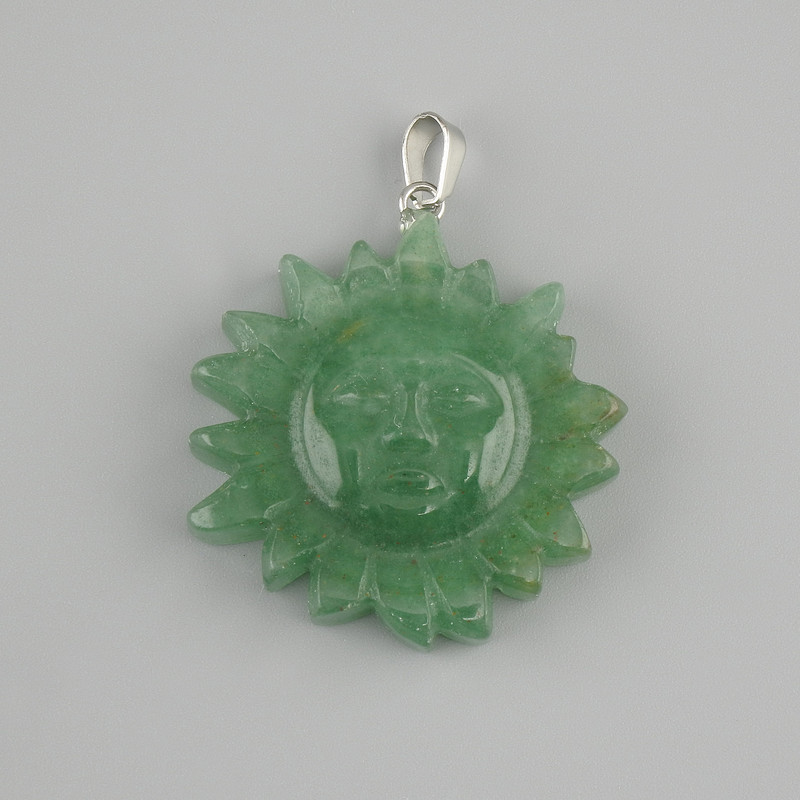 Pendant 'Sun' Jade 30mm ±, length 35mm ±