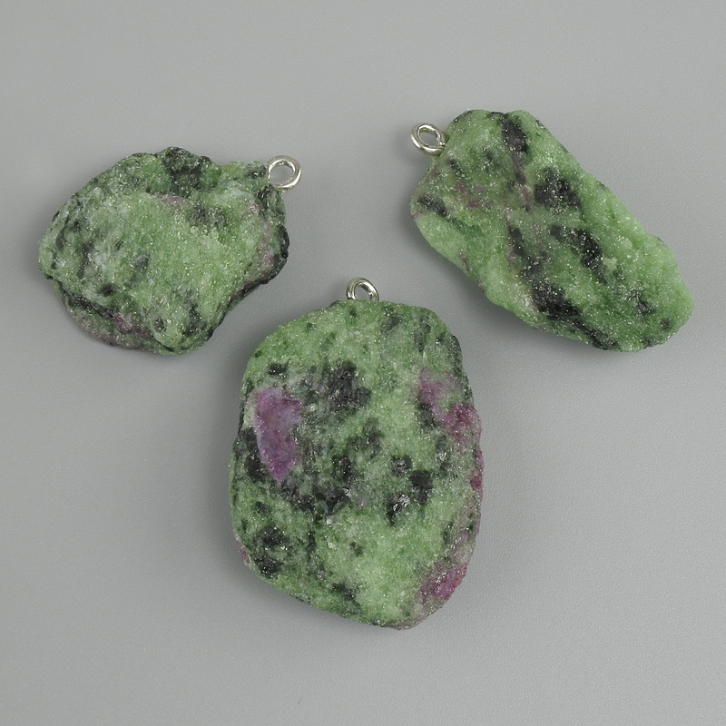 Zoisite pendant, unpolished stone 22x22 mm +- (assorted sizes)