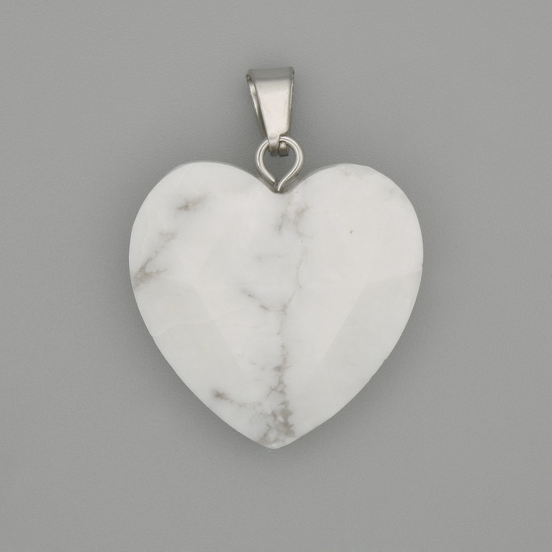 Pendant Cacholong faceted heart 20x20 mm+