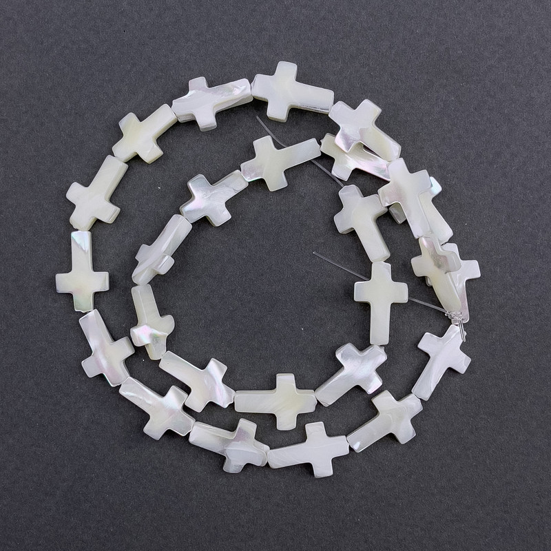 Mother-of-pearl cross beads, dimensions 10×15×3.5 mm, length 40 cm on thread
