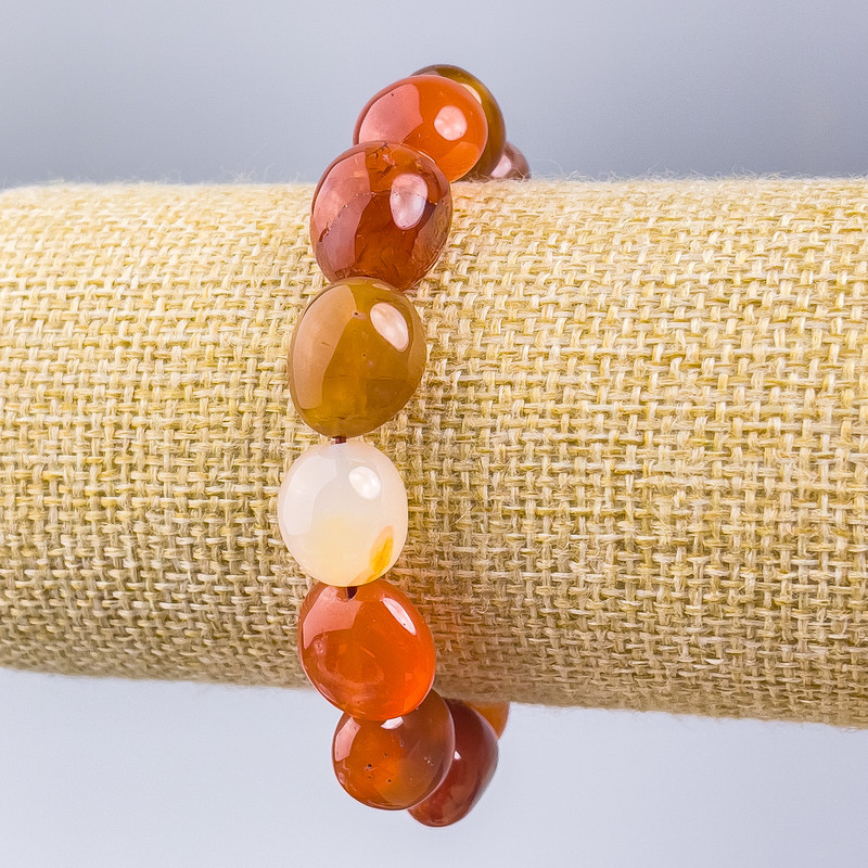 Bracelet with natural carnelian, faceted beads, diameter 14×12 mm, length 18 cm (stretch)